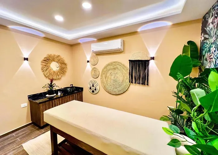 2 Bed - Sleeps 4 - Services * Hurghada